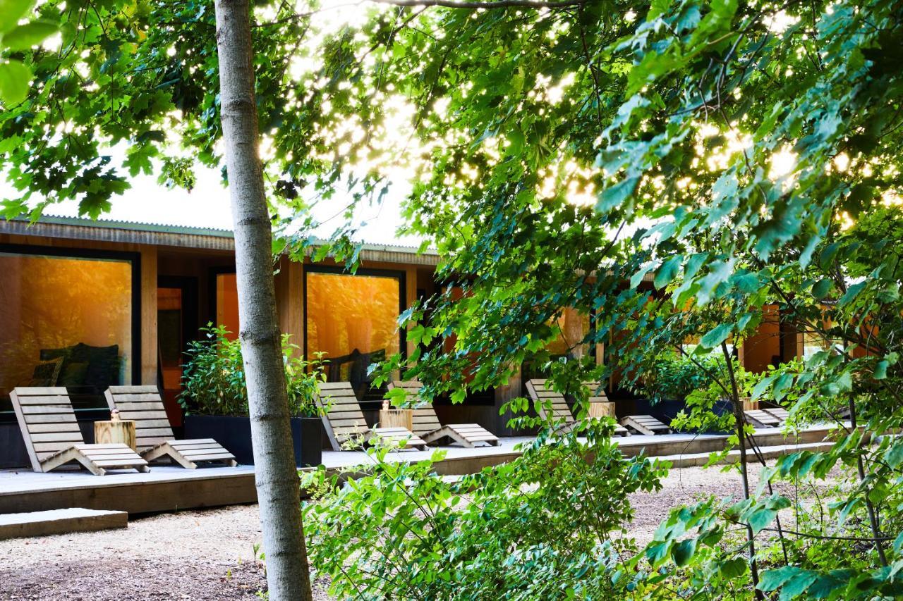 Tourists Hotel นอร์ท อดัมส์ ภายนอก รูปภาพ